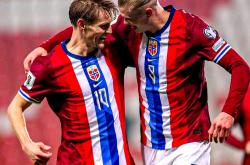 开云体育入口-挪威运动员实力超群，连续取得胜利