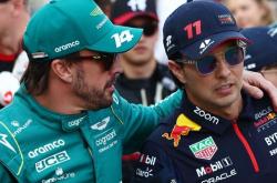 开云体育在线-包含红牛车队逆转索伯车队，佩雷兹刷新纪录的词条